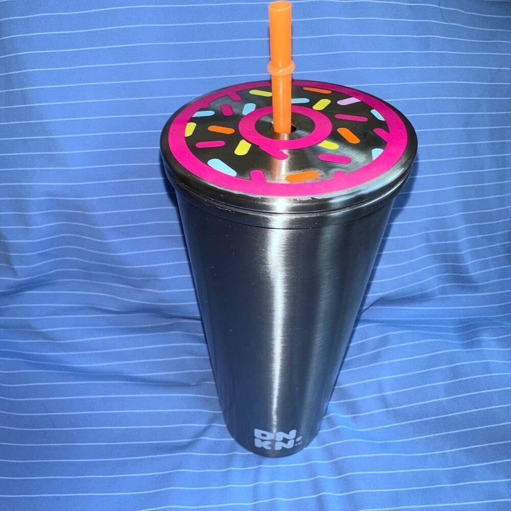EUC 2020 DUNKIN DONUTS 24oz Stainless Steel Travel Tumbler W Straw Sprinkles Lid